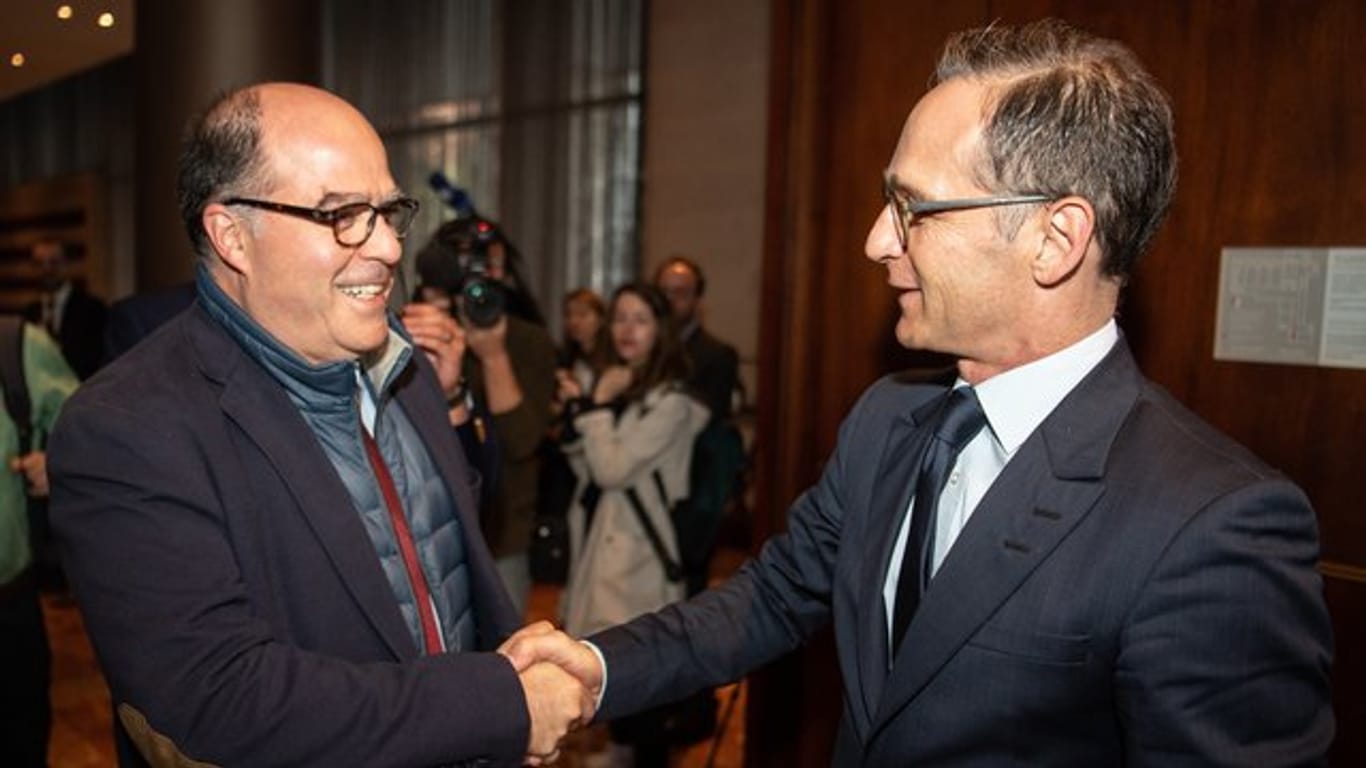 Außenminister Heiko Maas trifft sich in Bogota mit Julio Borges, einem Vertreter der venezolanischen Opposition.