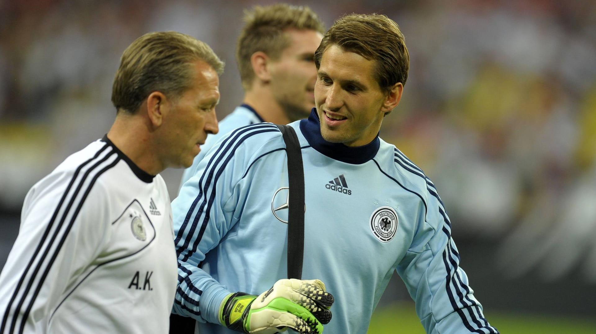 An der Seite vom DFB-Torwarttrainer: René Adler war viele Jahre Teil der Nationalmannschaft. Schon damals wurden die deutschen Torhüter von Andreas Köpke trainiert.