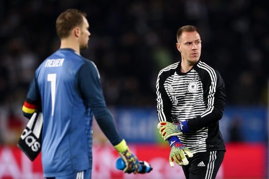 Konkurrenten um den Platz im Tor des DFB-Teams: Manuel Neuer (l) und Marc-Andre ter Stegen.