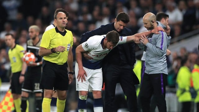 Tottenhams Trainer Mauricio Pochettino (2. Tottenhams Trainer Mauricio Pochettino (2.