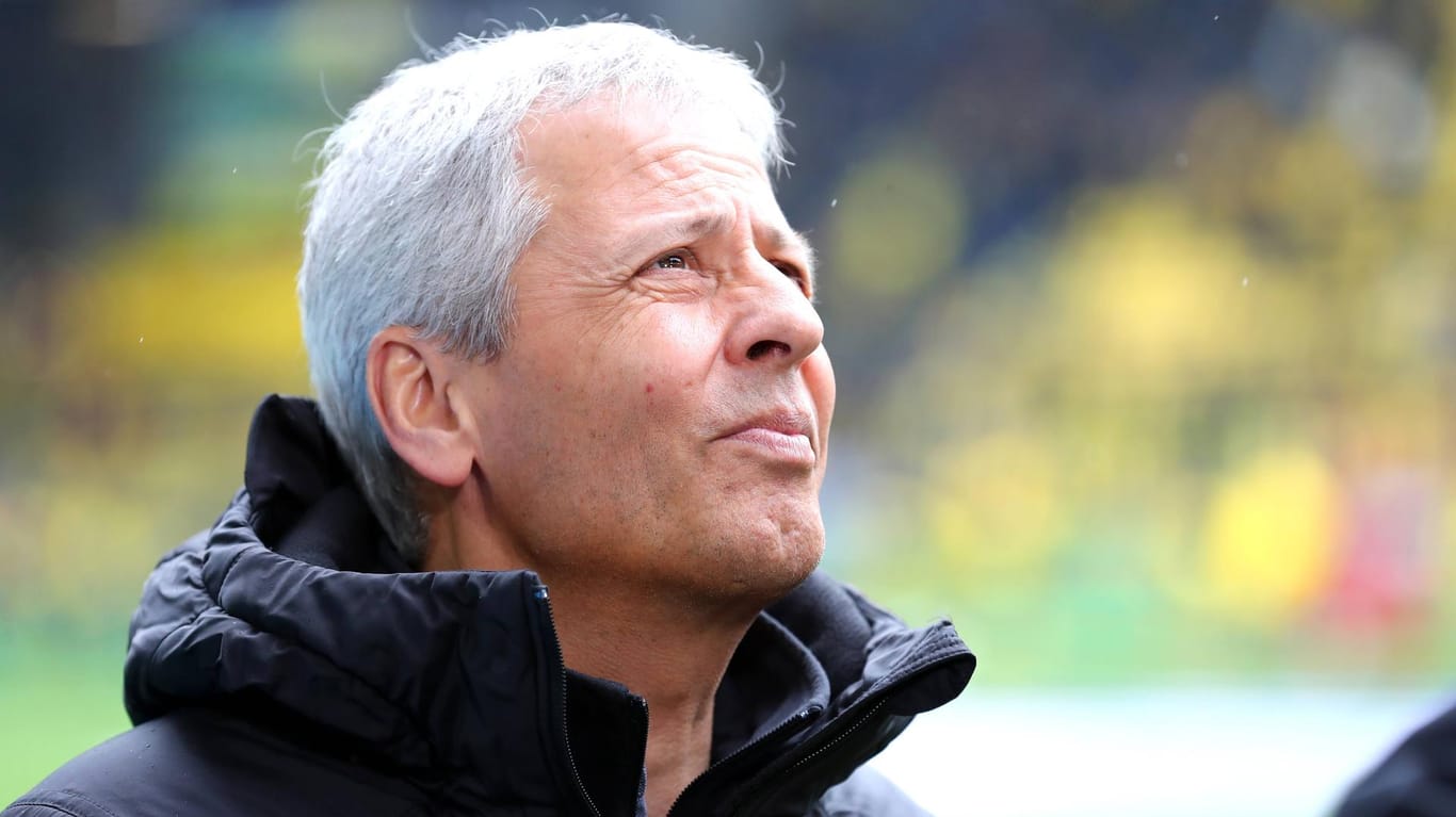 Lucien Favre: Der BVB geht mit seinem Trainer auch in die neue Saison – unabhängig von einem Meistertitel.