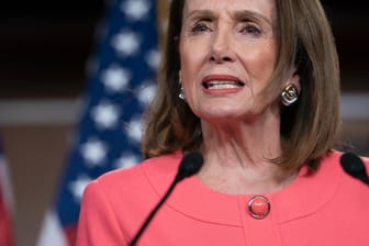Nancy Pelosi: Die US-Demokratin wirft dem Justizminister vor, vor dem Kongress gelogen zu haben.