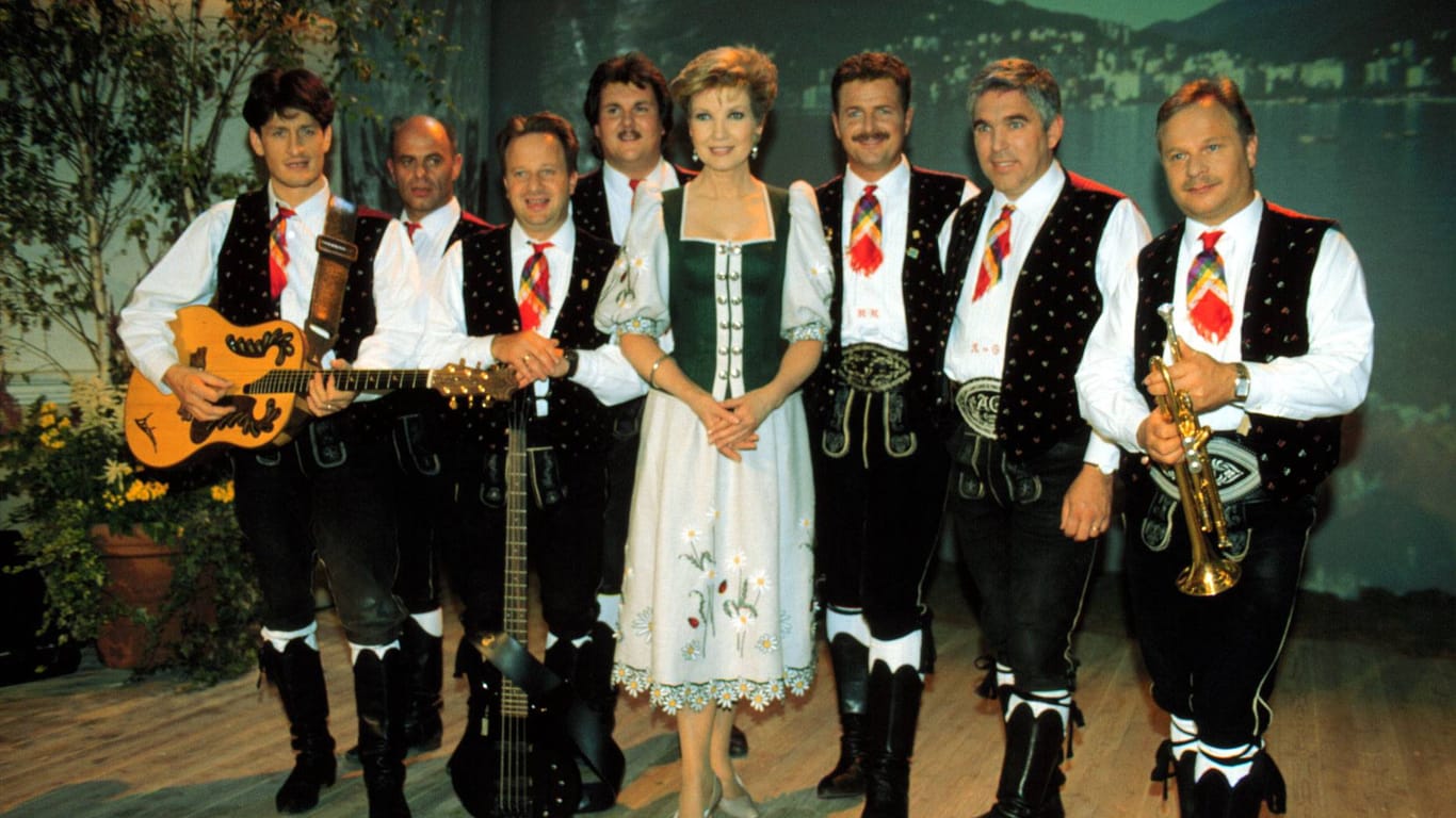 Carolin Reiber mit den Kastelruhter Spatzen 1998: Die Gruppe hat sich 1975 gegründet.