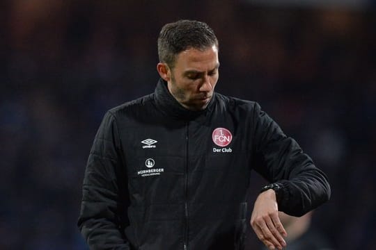 Hofft noch auf den Klassenverbleib: Nürnbergs Trainer Boris Schommers.