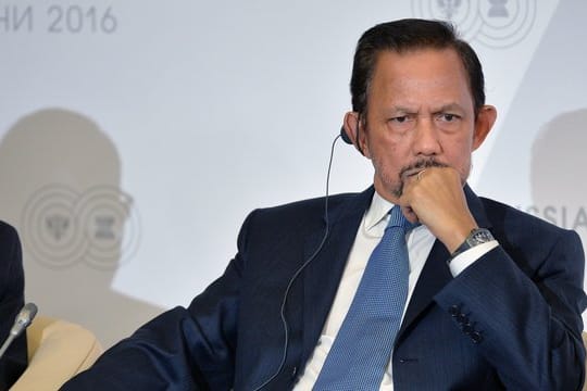 Hassanal Bolkiah: Der Sultan von Brunei will auf die Vollstreckung der Todesstrafe gegen Homosexuelle verzichten.