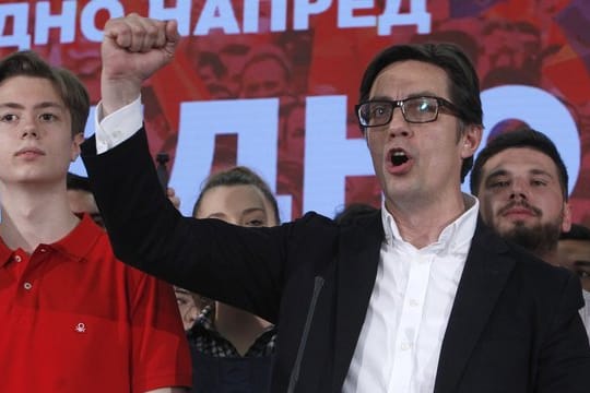 Stevo Pendarovski hat die Präsidentschaftswahlen in Nordmazedonien gewonnen.