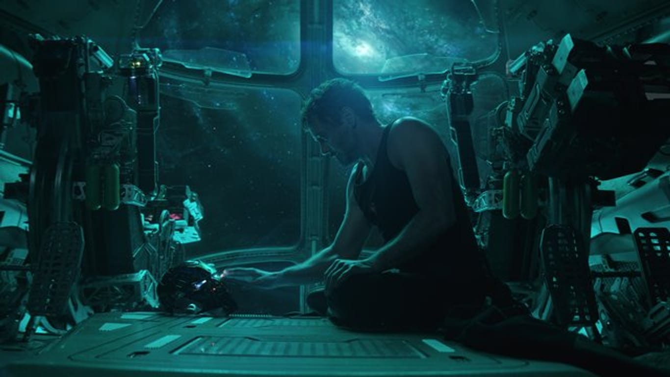 Tony Stark/Iron Man (Robert Downey Jr.