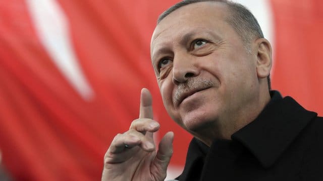 Präsident Erdogan Mitte März bei einer Wahlkampfveranstaltung der Regierungspartei AKP.