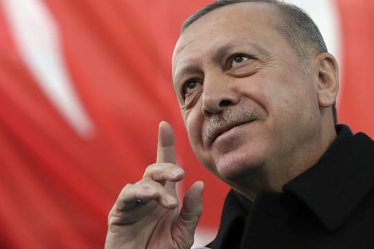 Präsident Erdogan Mitte März bei einer Wahlkampfveranstaltung der Regierungspartei AKP.