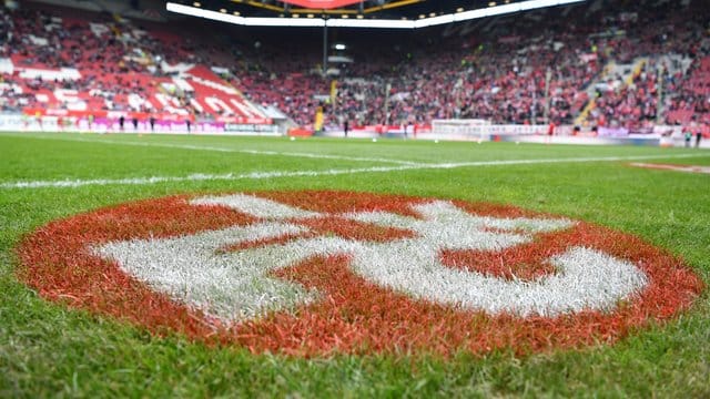 Finanziell angeschlagen: Der 1.