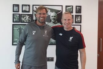 Arbeiten seit Juli 2018 zusammen: Einwurftrainer Thomas Grönnemark (r.) und Liverpool-Chefcoach Jürgen Klopp.