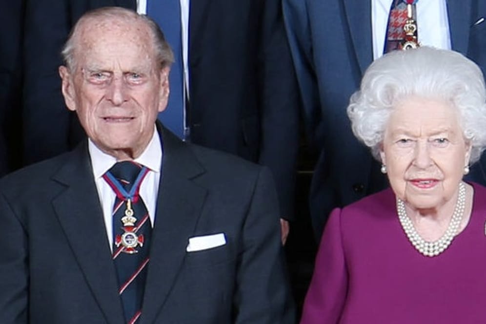 Prinz Philip und Queen Elizabeth II.: Die beiden luden heute zu einem Mittagessen auf Schloss Windsor ein.