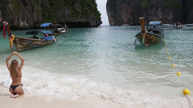 Der Strand der Maya Bay soll geschlossen bleiben.