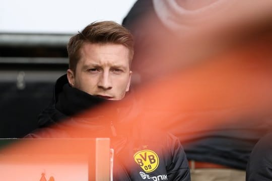 BVB-Star Marco Reus saß in Bremen am Spielfeldrand.