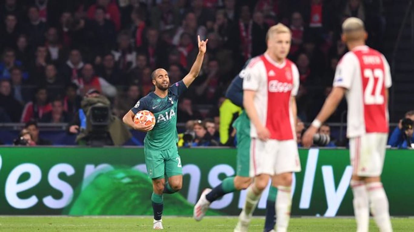 "Meister Propper" putzt Ajax weg: Tottenhams Lucas Moura (l) hat mit seinen drei Toren den Amsterdamer Finaltraum beendet.
