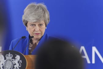 Theresa May nach der letzten Brexit-Verlängerung in Brüssel: Der Ausstieg Großbritanniens aus der EU könnte noch Monate, vielleicht sogar Jahre dauern.