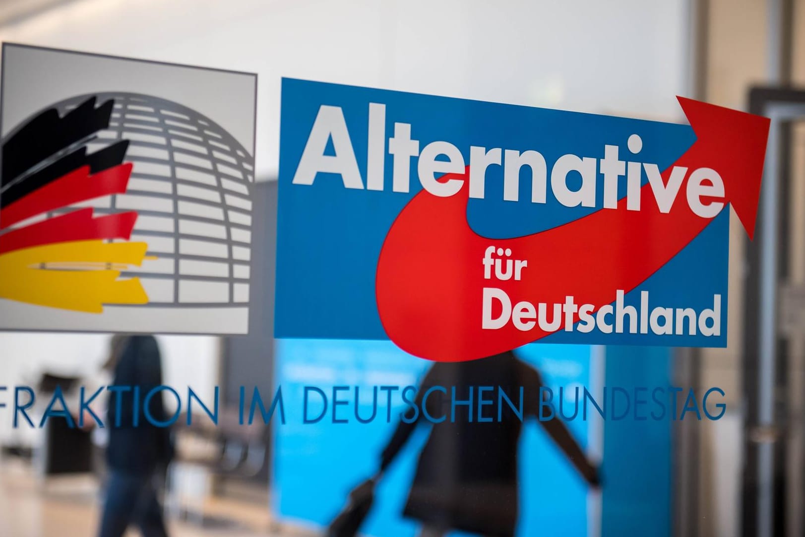 Eingang zum Fraktionsbereich der AfD im Bundestag: Die Parlamentsverwaltung prüft eine weitere Spende an die Partei.