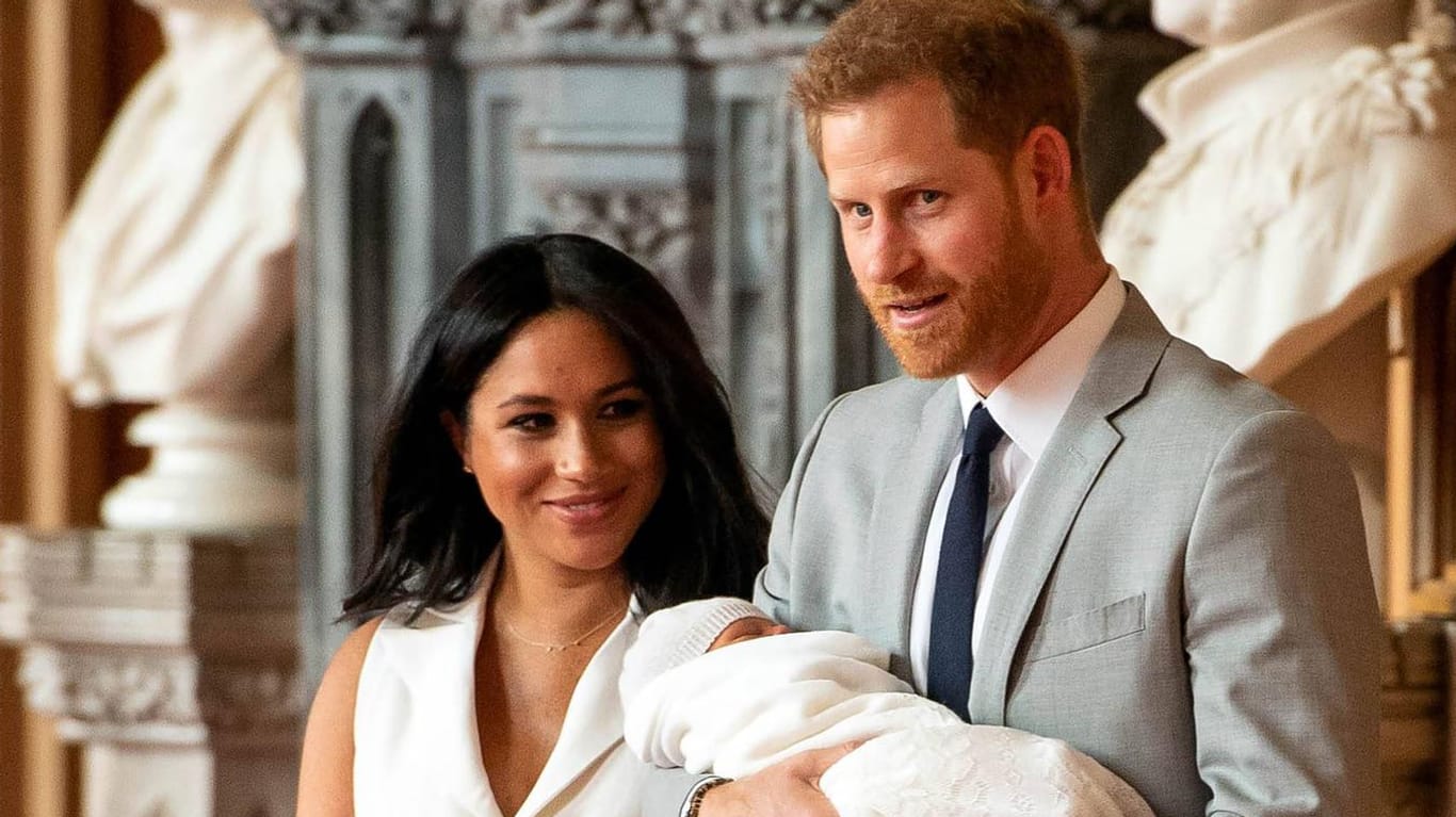 Herzogin Meghan und Prinz Harry: Sie zeigen zum ersten Mal ihr Baby.
