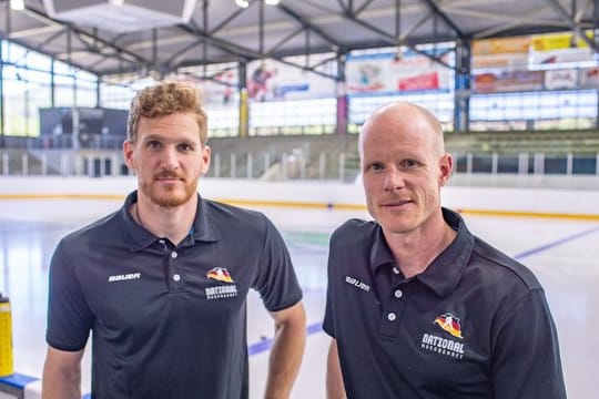 Ein Sieg über Großbritannien zum Auftakt der Eishockey-WM ist für DEB-Coach Toni Söderholm Pflicht: "Man muss liefern.