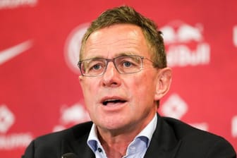 Will seinen Vertrag bei RB Leipzig erfüllen: Trainer und Sportdirektor Ralf Rangnick.