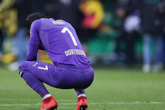 Droht gegen Düsseldorf auszufallen: BVB-Keeper Roman Bürki.