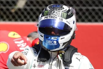 Mercedes-Pilot Valtteri Bottas startet beim Großen Preis von Spanien von der Pole Position.