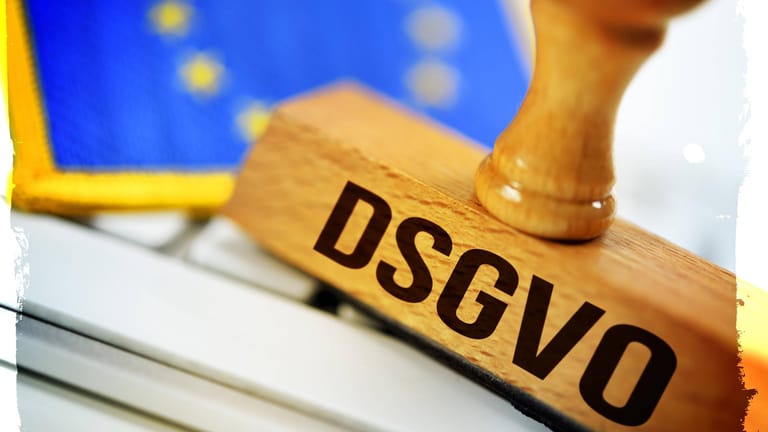 Ein Stempel trägt die Aufschrift "DSGVO": Die europäische Datenschutzgrundverordnung muss seit dem 25. Mai 2018 von allen in Europa aktiven Unternehmen umgesetzt werden.