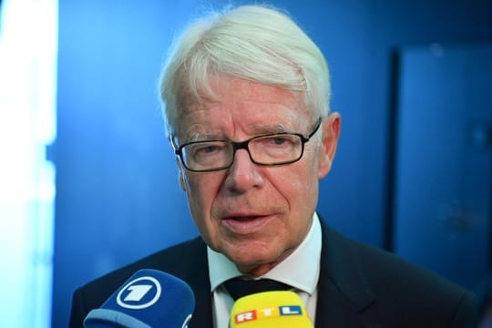 Weil am letzten Spieltag in Gladbach: BVB- und DFL-Boss Reinhard Rauball.