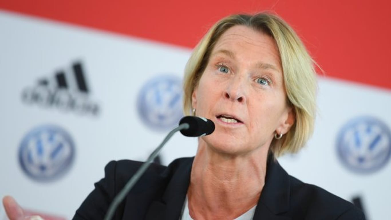 Bangt um ihre Stammtorhüterin: Frauen-Bundestrainerin Martina Voss-Tecklenburg.