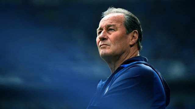 Kehrte noch einmal auf den Trainerstuhl auf Schalke zurück: Huub Stevens.