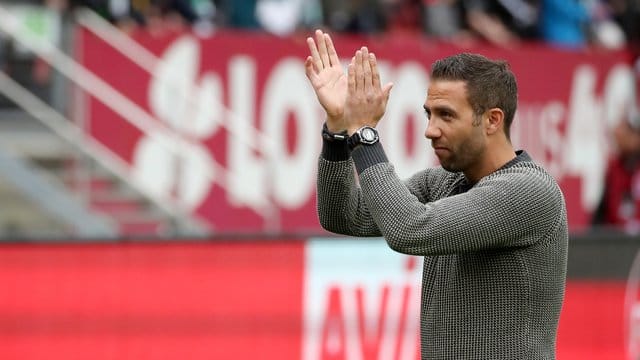 Bleibt nicht Trainer von Bundesliga-Absteiger Nürnberg: Boris Schommers. Bleibt nicht Trainer von Bundesliga-Absteiger Nürnberg: Boris Schommers.