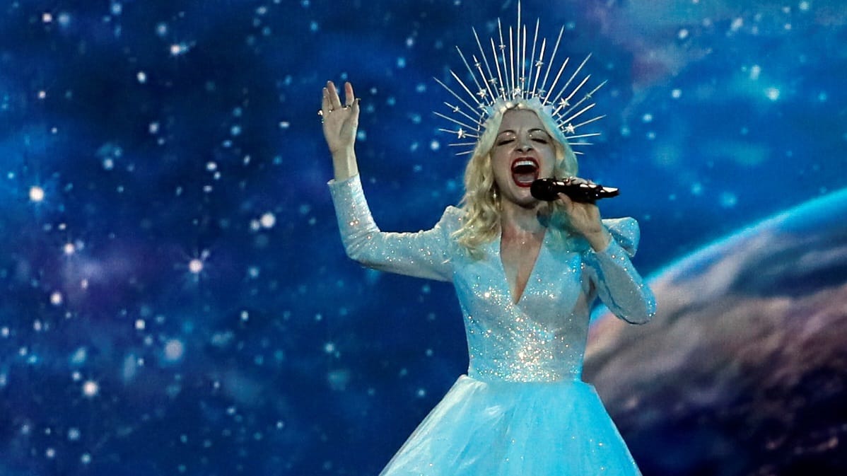 Australien: Kate Miller-Heidke begeisterte im ersten Halbfinale mit einer spektakulären Bühnenshow.