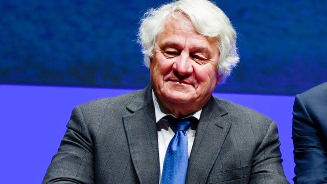 Hasso Plattner, Aufsichtsratsvorsitzender des Softwarekonzerns SAP, bei der Hauptversammlung des Konzerns in Mannheim. Hasso Plattner, Aufsichtsratsvorsitzender des Softwarekonzerns SAP, bei der Hauptversammlung des Konzerns in Mannheim.