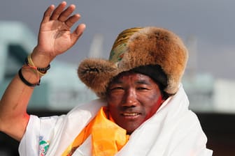 Kami Rita: Der Sherpa aus Nepal bestieg den Mount Everest zum 23. Mal.