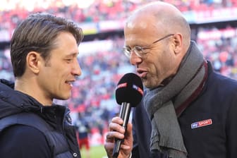 Sky-Reporter Patrick Wasserzieher interviewt Bayern-Coach Niko Kovac: Zum dramatischen Bundesliga-Finale bekommen die Münchner gemeinsam mit dem BVB eine eigene Konferenz.