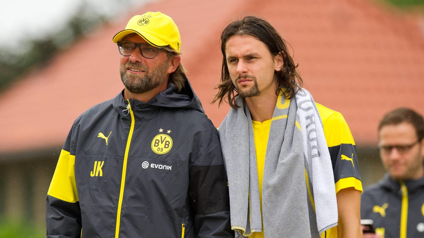 Jürgen Klopp und Neven Subotic im Juli 2014: Beim BVB waren Trainer und Innenverteidiger jahrelang ein Erfolgsduo.