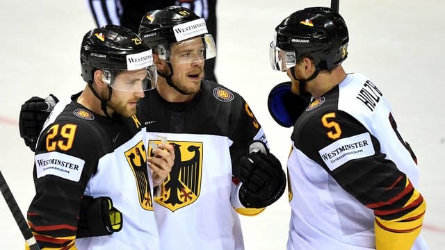 Leon Draisaitl (l) war der Matchwinner für das DEB-Team.
