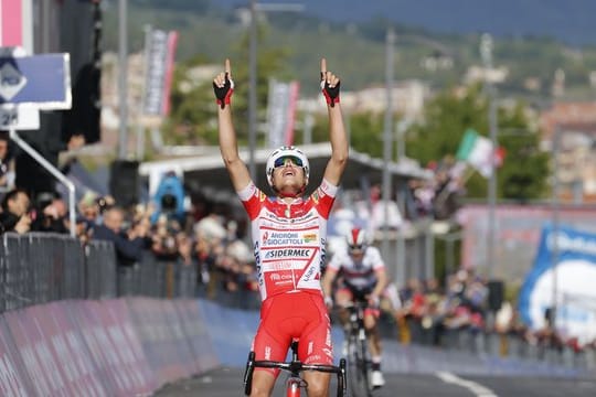 Fausto Masnada feiert den ersten italienischen Etappensieg beim 102.