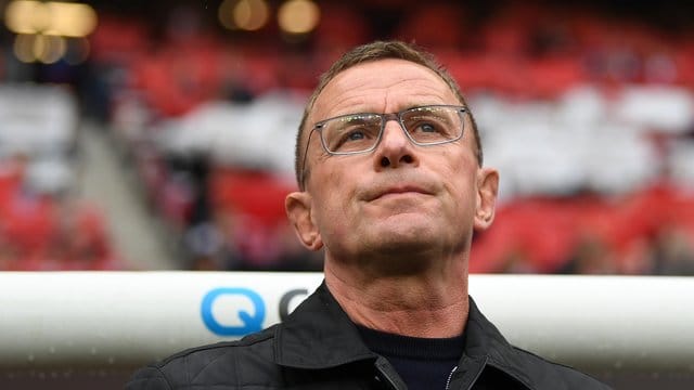 Ralf Rangnick hört als RB-Trainer auf, bleibt aber Sportdirektor.