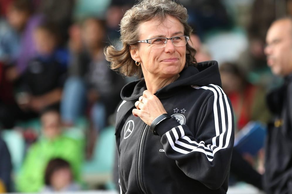 Darf sich über den EM-Titel freuen: Bundestrainerin Ulrike Ballweg.