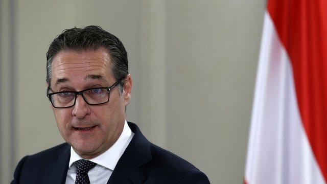 Heinz-Christian Strache, Vizekanzler von Österreich und FPÖ-Chef, bei einer Pressekonferenz im Februar 2018. Heinz-Christian Strache, Vizekanzler von Österreich und FPÖ-Chef, bei einer Pressekonferenz im Februar 2018.