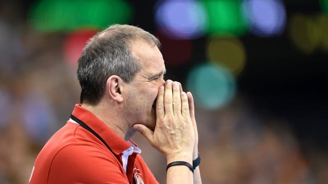 Wünscht sich mehr Spielerinnen bei europäischen Topclubs: Frauen-Handball-Bundestrainer Henk Groener. Wünscht sich mehr Spielerinnen bei europäischen Topclubs: Frauen-Handball-Bundestrainer Henk Groener.