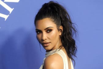 Kim Kardashian: Sie ist zum vierten Mal Mutter geworden.