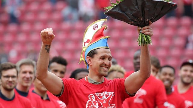 Keeper René Adler wird beim Mainzer Heimspiel gegen Hoffenheim verabschiedet.