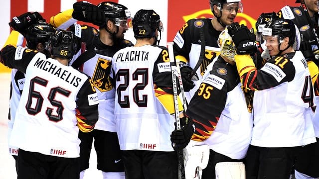 Deutschlands Eishockey-Nationalmannschaft trifft zum Abschluss der Vorrunde auf Finnland. Deutschlands Eishockey-Nationalmannschaft trifft zum Abschluss der Vorrunde auf Finnland.