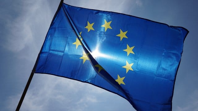 Kurz vor der Europawahl haben die Bundestagsparteien in einem TV-Schlagabtausch noch einmal ihre Konzepte präsentiert. Kurz vor der Europawahl haben die Bundestagsparteien in einem TV-Schlagabtausch noch einmal ihre Konzepte präsentiert.
