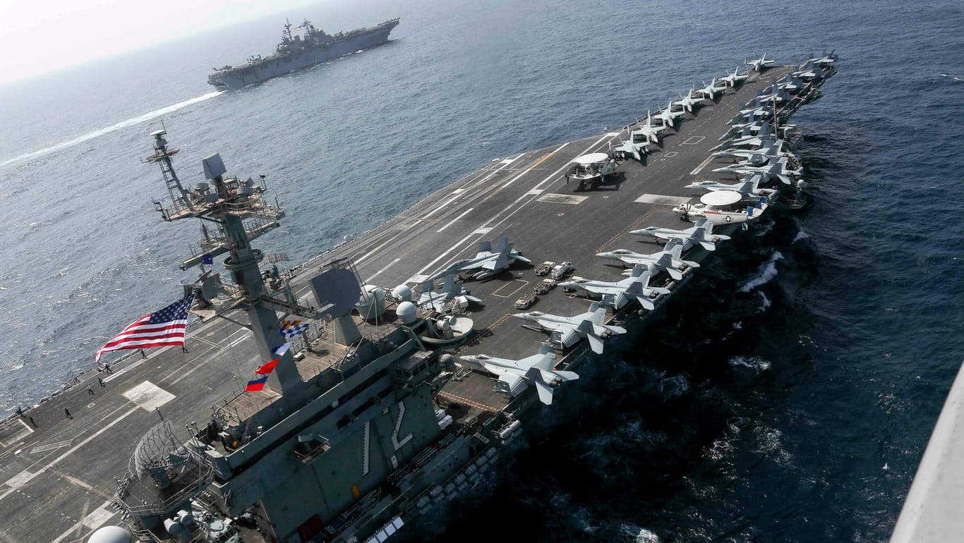 Der Flugzeugträger USS Abraham Lincoln im Arabischen Meer: Die USA werfen dem Iran vor, US-Interessen im Irak zu bedrohen.