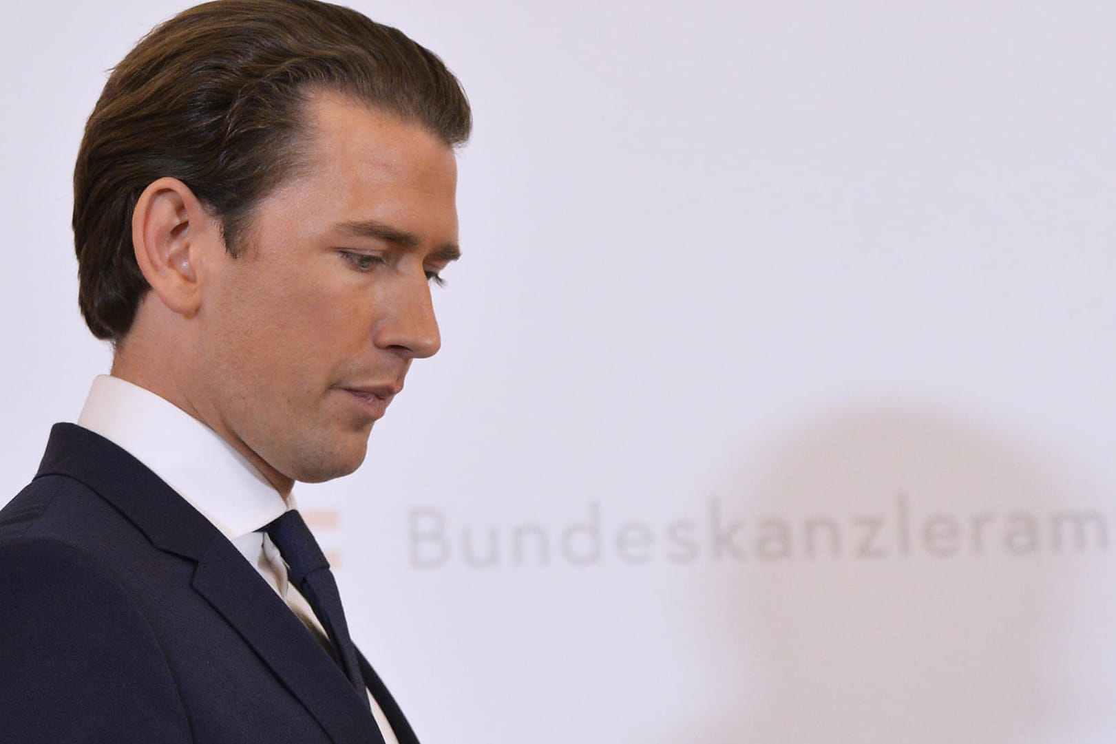 Österreichs Bundeskanzler Sebastian Kurz (ÖVP): Erfolgreiches Misstrauensvotum im Zuge der Strache-Affäre.