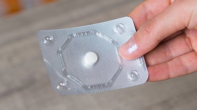 Die Pille danach gibt es rezeptfrei in der Apotheke. Die Pille danach gibt es rezeptfrei in der Apotheke.