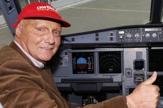 Der ehemalige Formel-1-Weltmeister Niki Lauda liebte auch die Fliegerei.